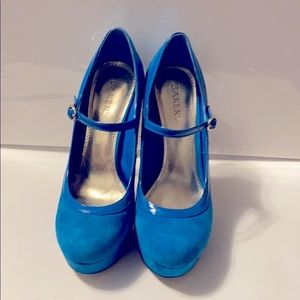 Turquoise Mary Jane platform stilettos. Faux suede